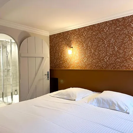 Le P'tit Hotel 2*
